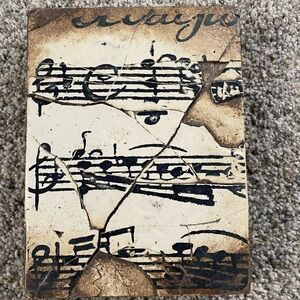 Sid Dicken Tile 
T10